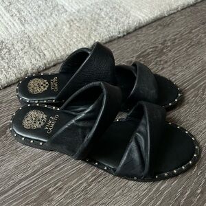 Vince Camuto Palennie Puffy Flat Sandal